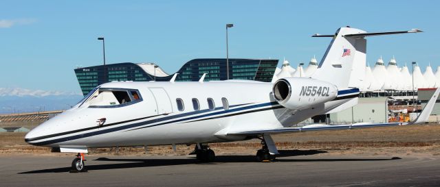 Learjet 55 (N554CL)