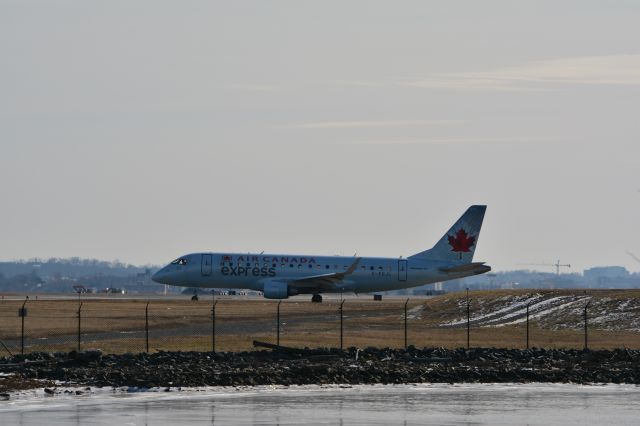 Embraer 170/175 (C-FEJL)