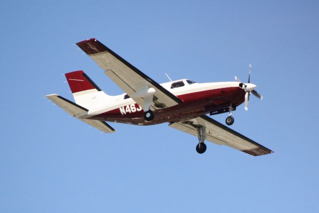 Piper Malibu Mirage (N46JC) - Piper Malibu Mirage (N46JC) arrives at Sarasota-Bradenton International Airport