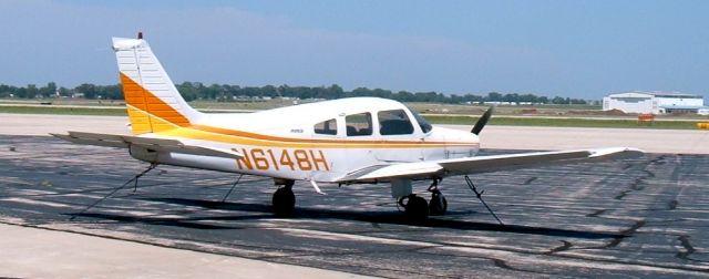 Piper Cherokee (N6148H) - Outside the old Wings USA hangar