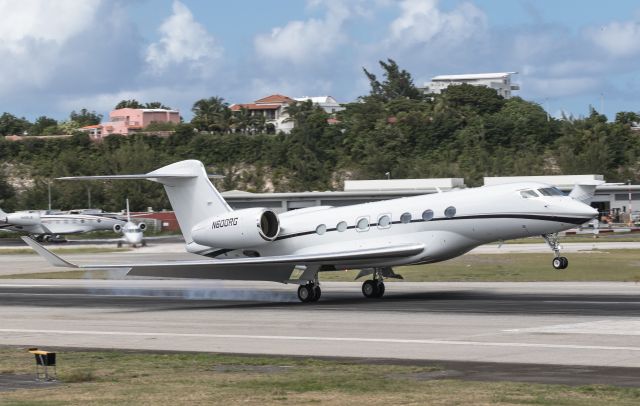 GULFSTREAM AEROSPACE G-7 Gulfstream G600 (N600RG)