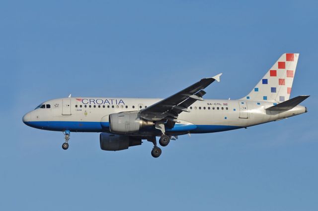 Airbus A319 (9A-CTL)