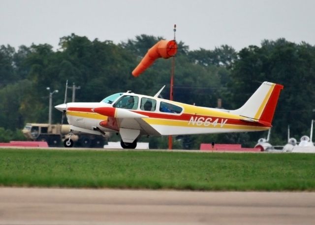 Beechcraft Bonanza (33) (N664V)