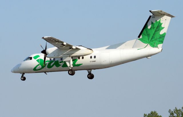 de Havilland Dash 8-100 (C-GABF)