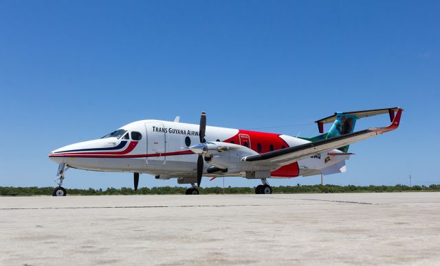 Beechcraft 1900 (8R-GAQ)