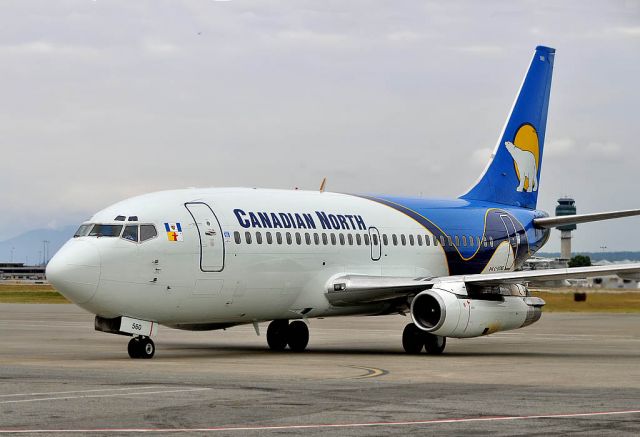 Boeing 737-200 (C-GCNS)