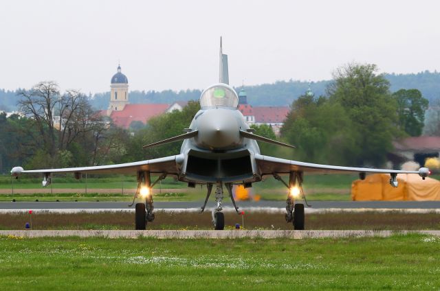 EUROFIGHTER Typhoon (GAF3102)