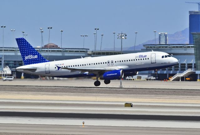 Airbus A320 (N505JB) - N505JB JetBlue Airways Airbus A320-232 (cn 1173) "Blue Skies"br /br /McCarran International Airport (KLAS)br /Las Vegas, Nevadabr /TDelCorobr /May 2, 2013