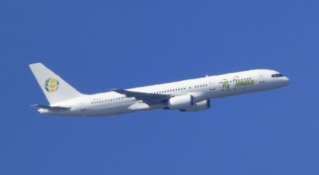 Boeing 757-200 (N524AT) - Minutes before landing April 2018.