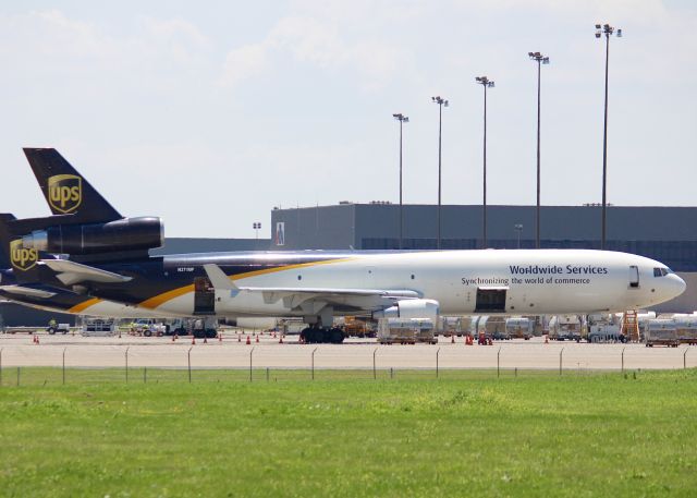 Boeing MD-11 (N271UP) - At DFW.