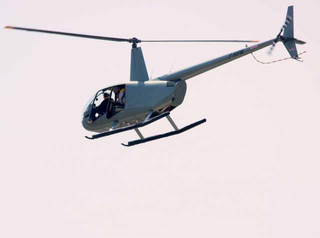 Robinson R-44 (F-HIFM)