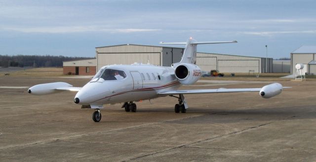 Learjet 35 (N55FN)