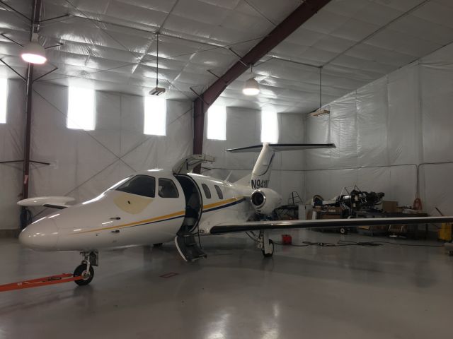 Eclipse 500 (N941NC)