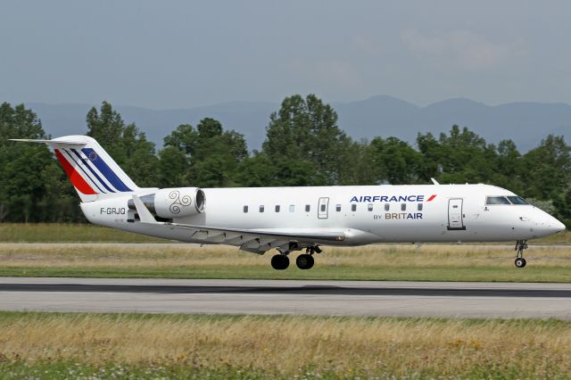 Canadair Regional Jet CRJ-100 (F-GRJQ)