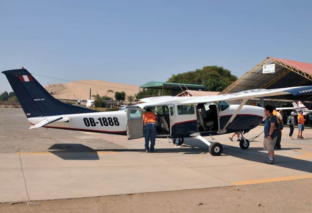 Cessna T207 Turbo Stationair 8 (OB-1888)