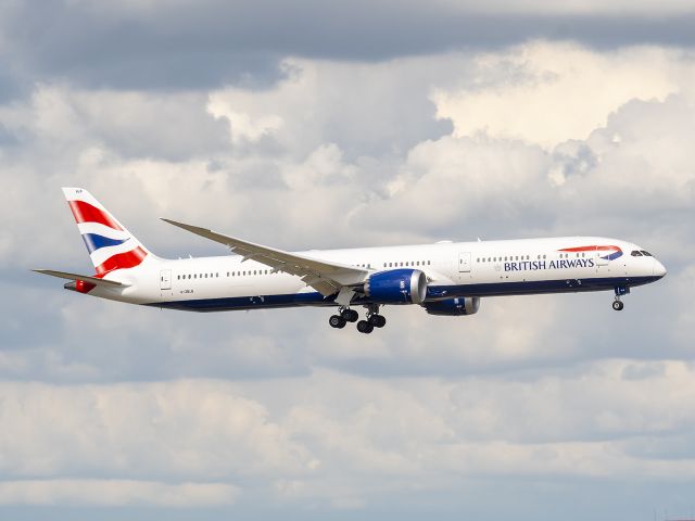 BOEING 787-10 Dreamliner (G-ZBLB) - 7/21/2020 BRAVO-LIMA-BRAVO is almost a daily visitor to DFW as BA192/193 now back to passenger service.