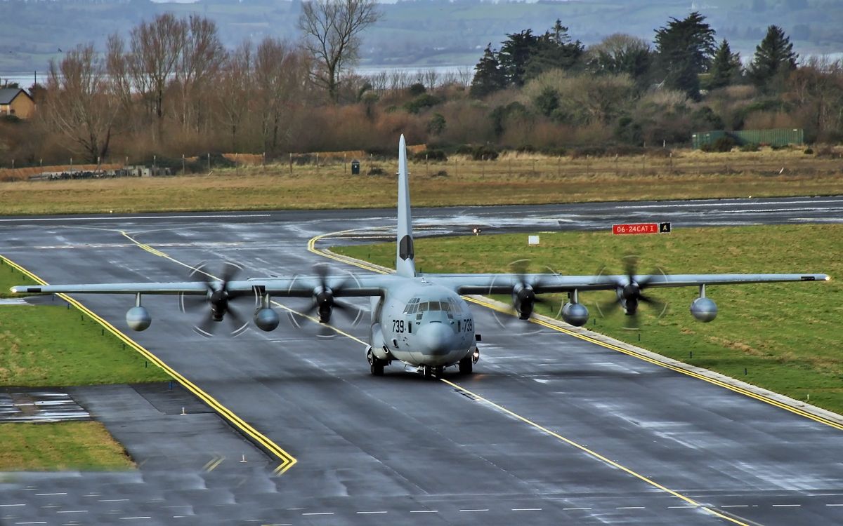 16-5739 — - usm kc-130j 165739 arriving at shannon 3/2/14.