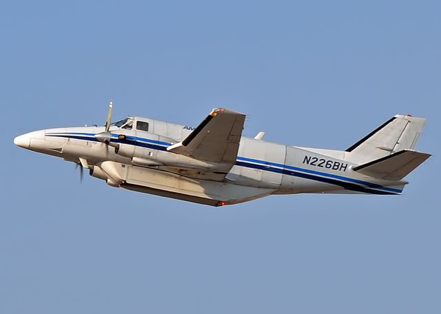 Beechcraft Airliner (N266BH)