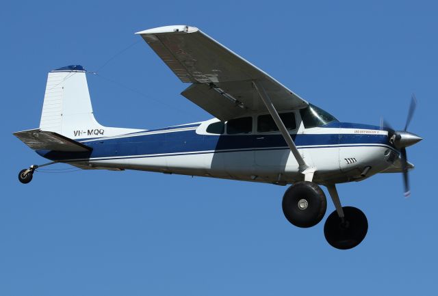 Cessna Skywagon 180 (VH-MQQ)