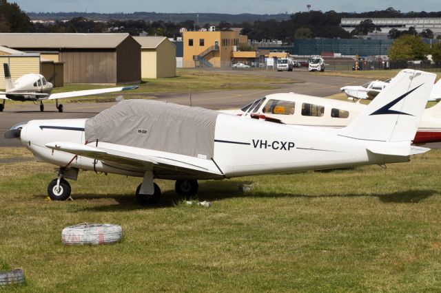 Piper PA-24 Comanche (VH-CXP)