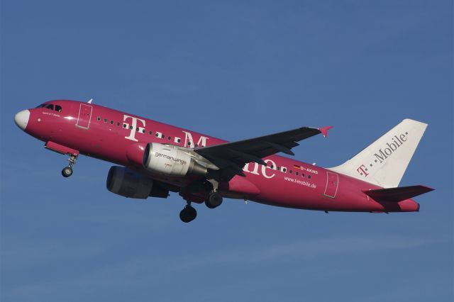 Airbus A319 (D-AKNS)