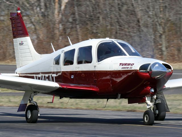 Piper Cherokee (N745AT)