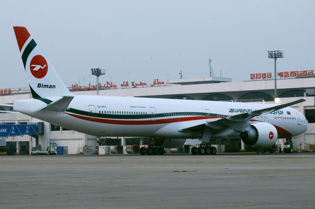 BOEING 777-300 (S2-AFO)