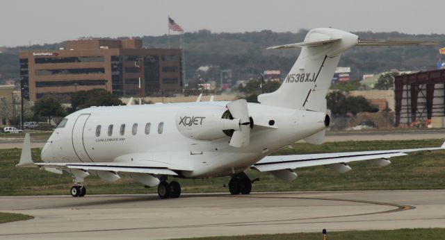 Bombardier Challenger 300 (N538XJ)