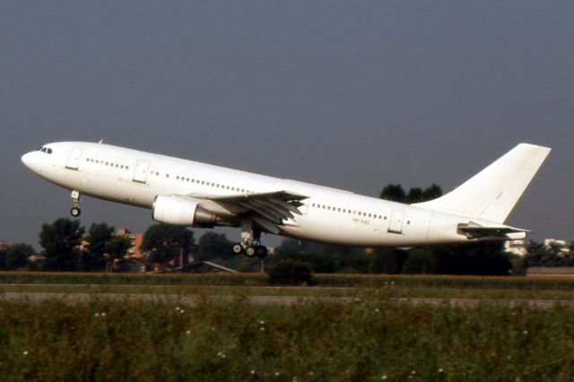 Airbus A300F4-200 (SU-GAC)
