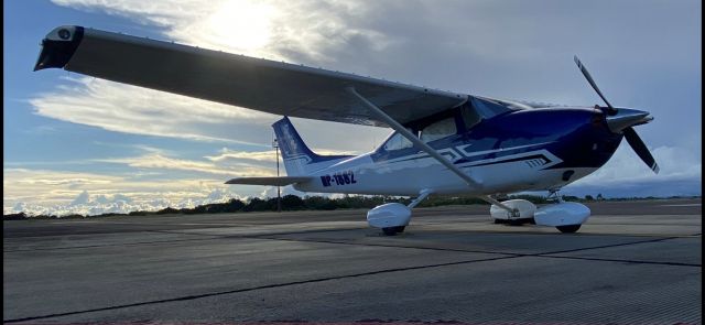 Cessna Skylane (APF1882)