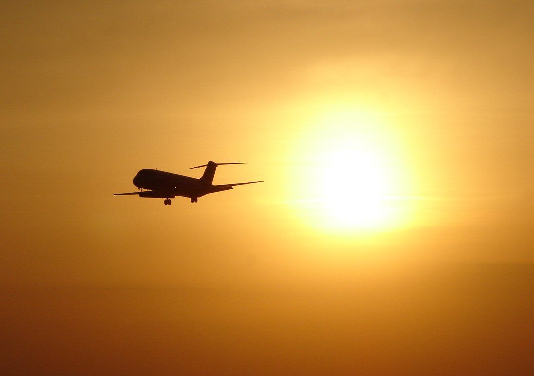 McDonnell Douglas DC-9-30 —