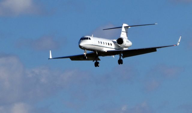 Gulfstream Aerospace Gulfstream IV (N844CB) - On final is this 2016 Gulfstream 450 in the Winter of 2019.