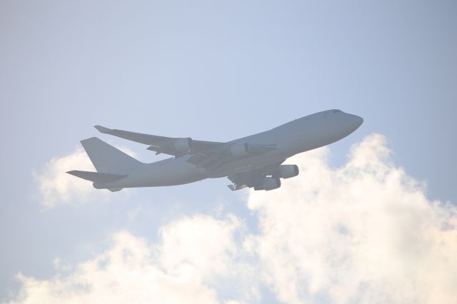 Boeing 747-400 (N701CK)