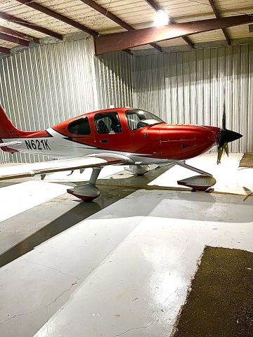 Cirrus SR-22 (N621K)