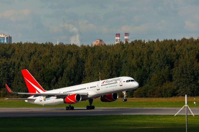 Boeing 757-200 (VQ-BTB)