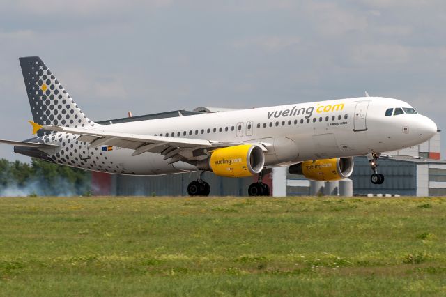 Airbus A320 (EC-MBF)