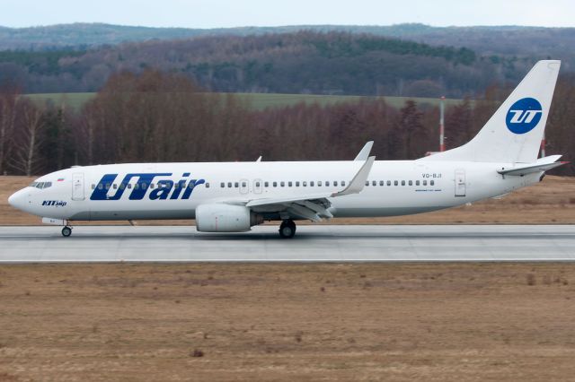 Boeing 737-800 (VQ-BJI)