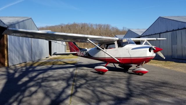 Cessna Skyhawk (N84367)