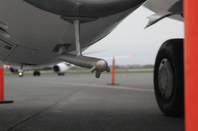 Boeing 737-200 — - This is a tube on the engine of the 737-200 gravel pack, it blows air to conterbalance the forces that could suck in gravel at any point!