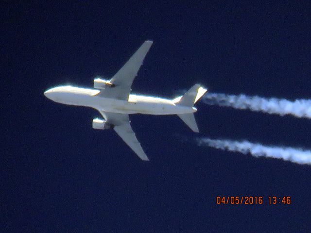 BOEING 767-200 (N791AX)