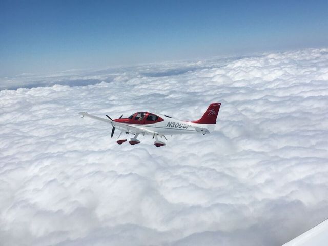 Cirrus SR-22 (N309CP) - C2A Practice Flight for Oshkosh 2018