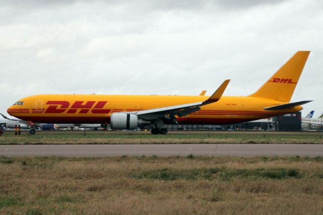 BOEING 767-300 (A9C-DHU) - Landing on rwy 27L on 5-Feb-22 operating flight DHX790 from OBBI.