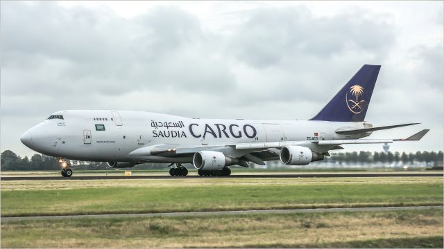 Boeing 747-400 (TC-ACG)