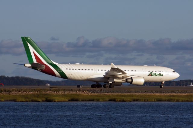 Airbus A330-200 (I-EJGA)