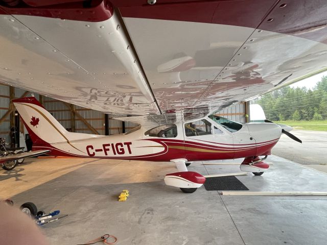 Cessna Cardinal (C-FIGT)