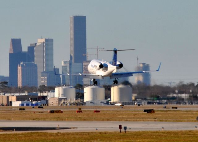 Learjet 55 (N575GH)