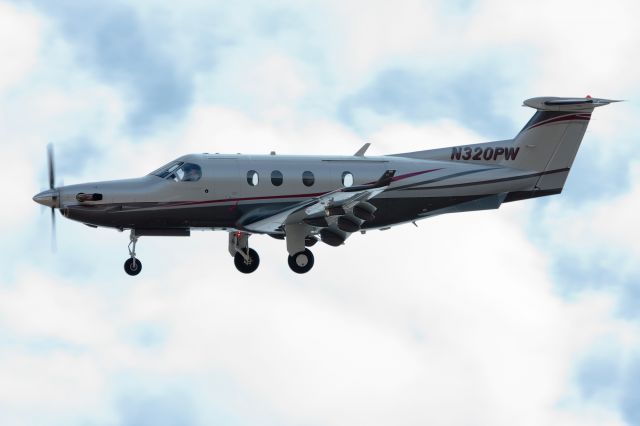 Pilatus PC-12 (N320PW)