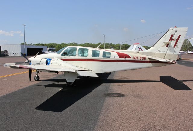 Beechcraft Baron (58) (VH-SGO)