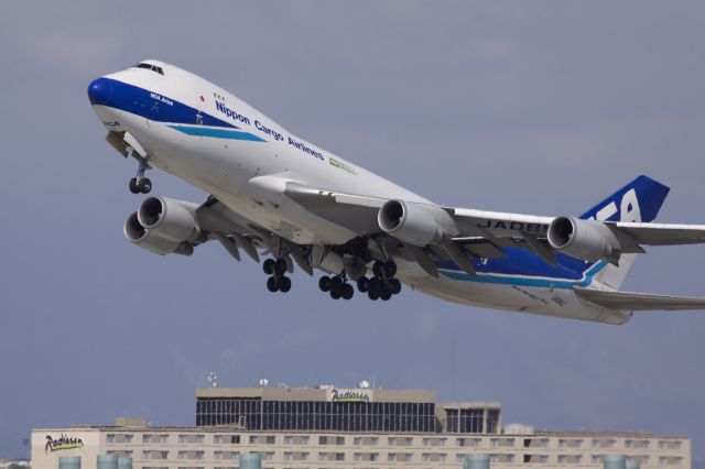 Boeing 747-200 (JA08KZ)