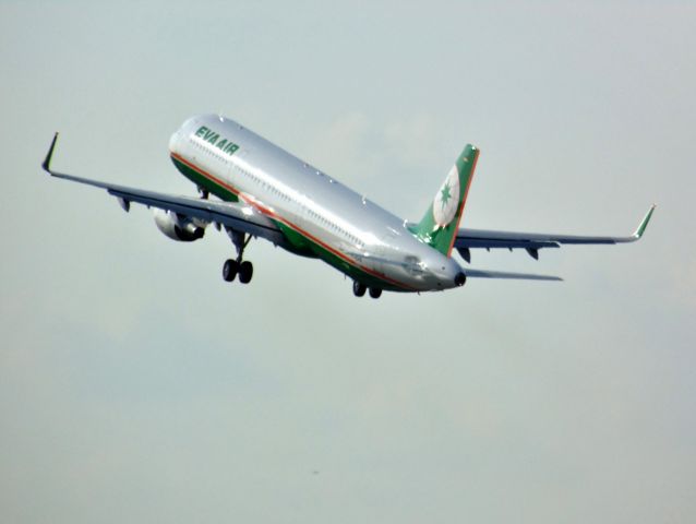 Airbus A321 (D-AZAA)